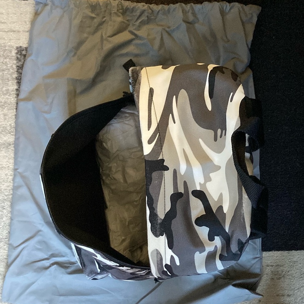 Balenciaga Explorer Camo Backpack - Picture 3 of 10